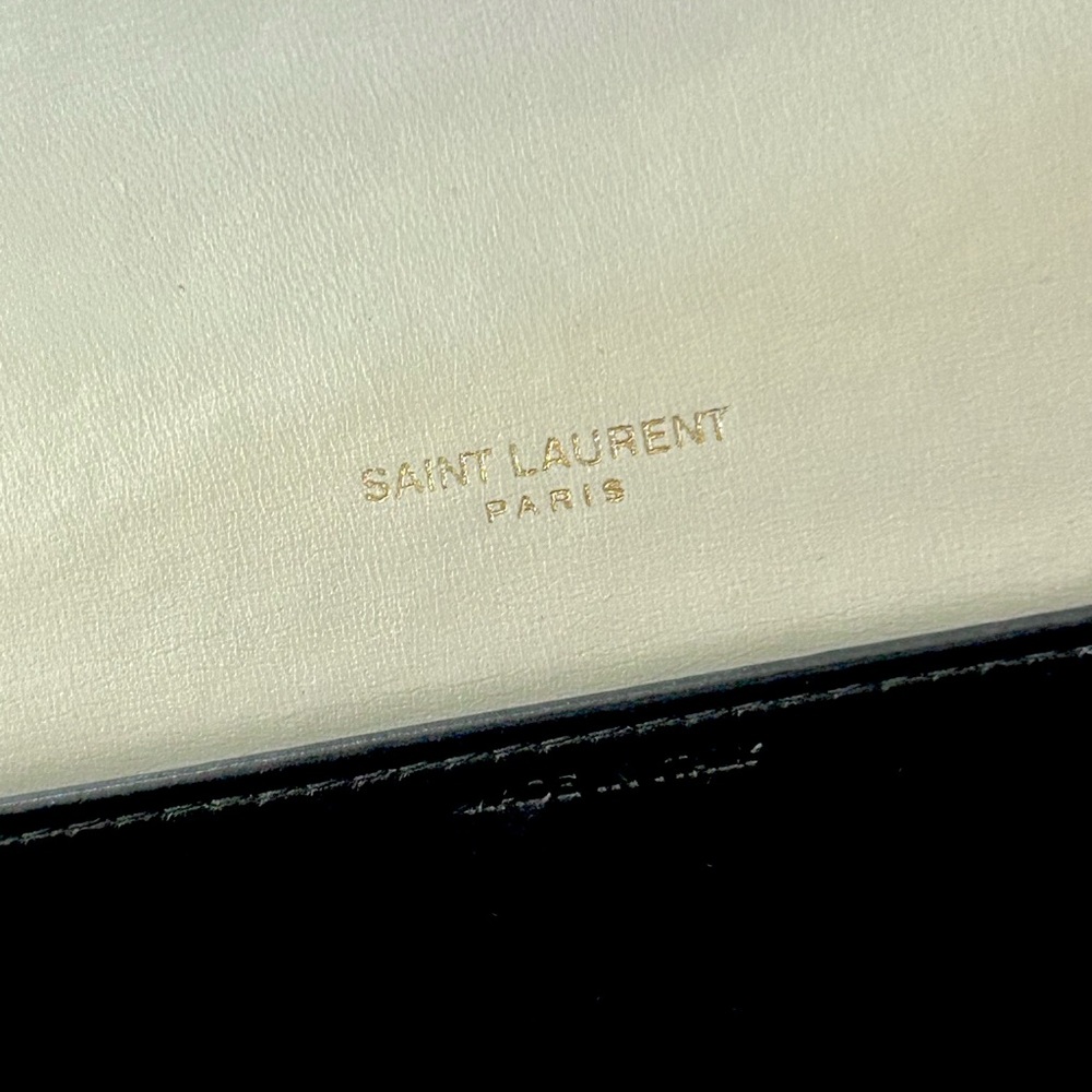 Saint Laurent YSL Uptown Wallet on Chain - Crema / Nero - Gold Hardware - Picture 7 of 12
